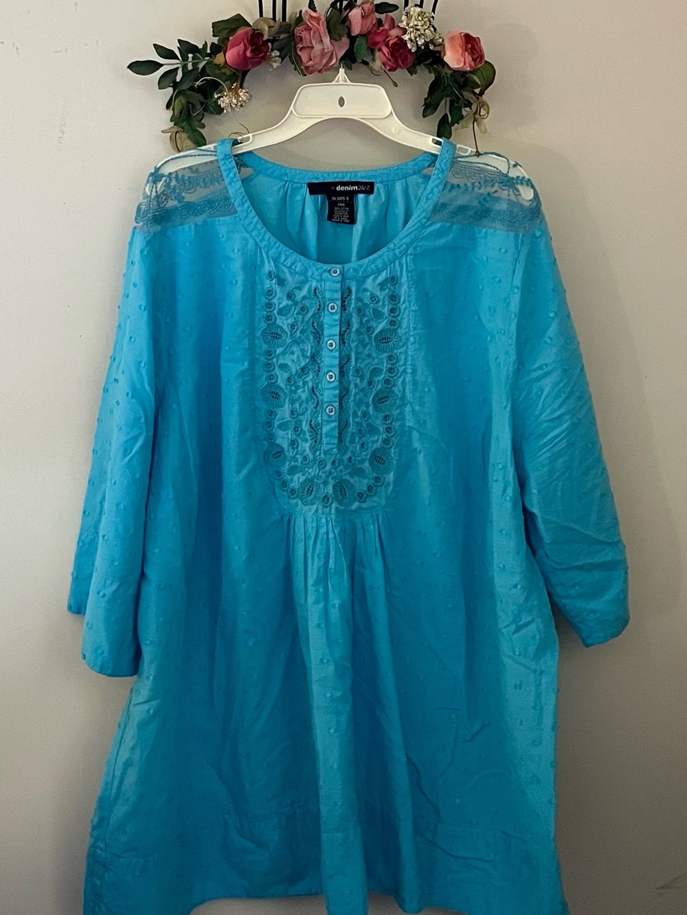 Denim&Co Bright Turquoise Embroidered Button-Front Tunic